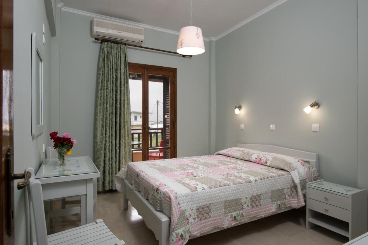 רודה Eleni Apartments מראה חיצוני תמונה